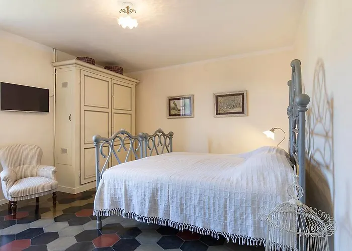 Villa Sassi *