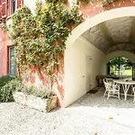 Villa Sassi *