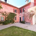 Sassi Villa Como
