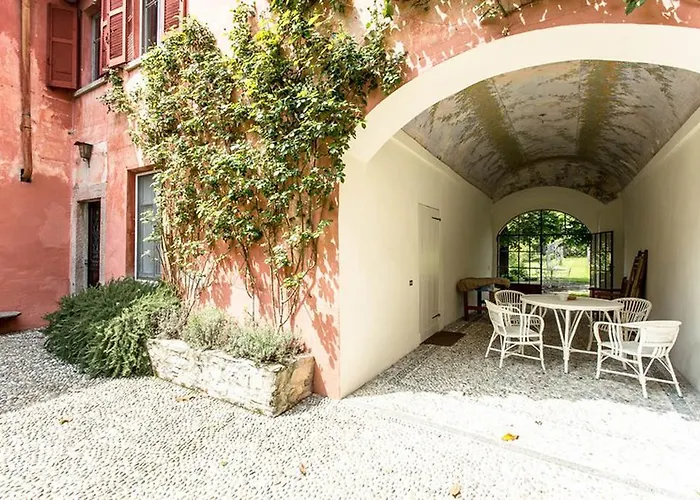 Villa Sassi *
